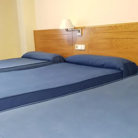 Hotel Arteixo Отель 2*