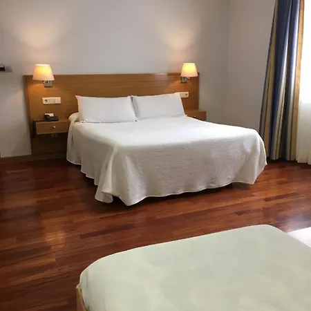 Hotel Arteixo Артейхо
