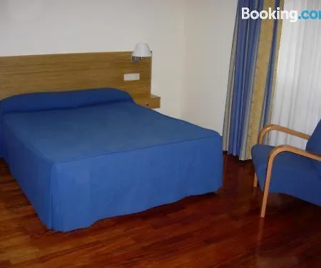 Отель Hotel Arteixo