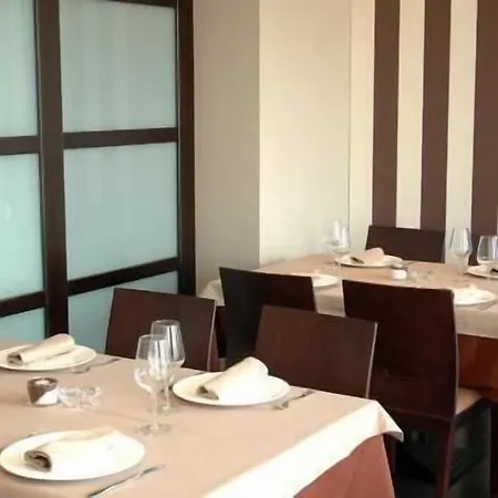 Hotel Arteixo ホテル