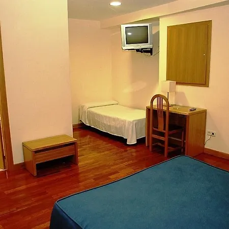 Hotel Arteixo Szálloda 2*