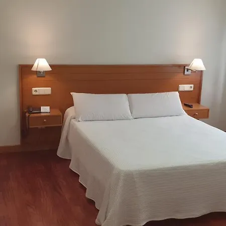 Hotel Arteixo ホテル