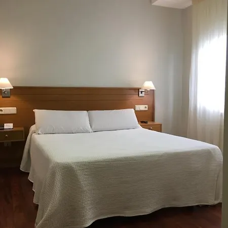 Hotel Arteixo アルテイショ