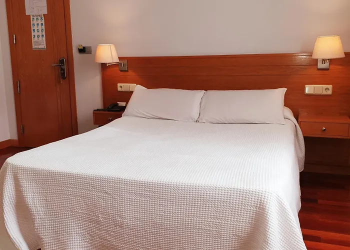 Отель Hotel Arteixo
