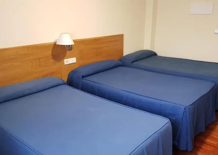 Отель Hotel Arteixo 2*